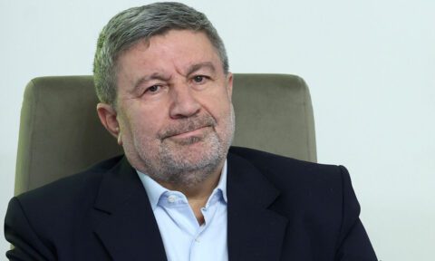 حضرتی - یادداشت الیاس حضرتی درباره یک برداشت اشتباه