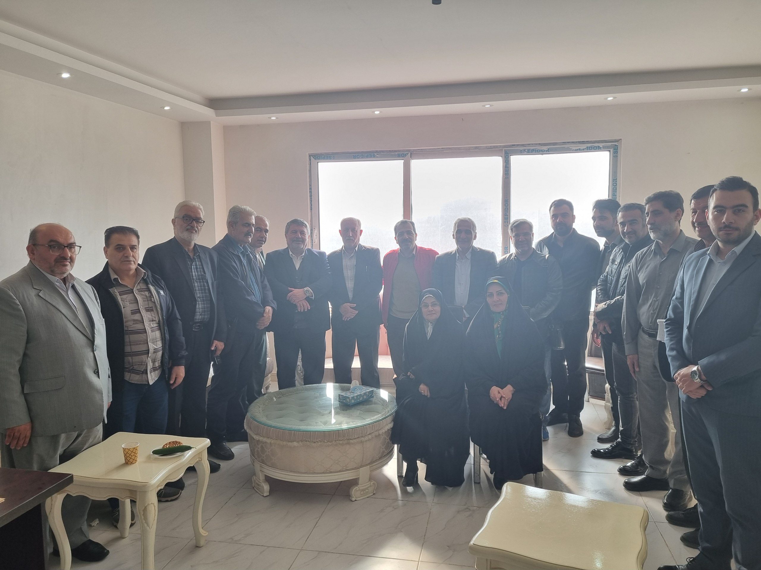 شورای مرکزی تشکیلات حزب اعتماد ملی در استان گیلان با دبیر کل این حزب 3 - نشست شورای مرکزی تشکیلات حزب اعتماد ملی در استان گیلان با دبیر کل این حزب