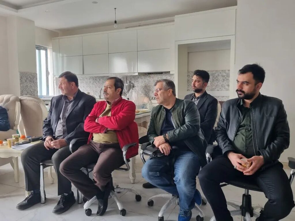 شورای مرکزی تشکیلات حزب اعتماد ملی در استان گیلان با دبیر کل این حزب 4 - نشست شورای مرکزی تشکیلات حزب اعتماد ملی در استان گیلان با دبیر کل این حزب