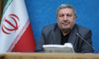 حضرتی - حضرتی: برای حقوق زنان ، باید گام‌به‌گام پیش رفت