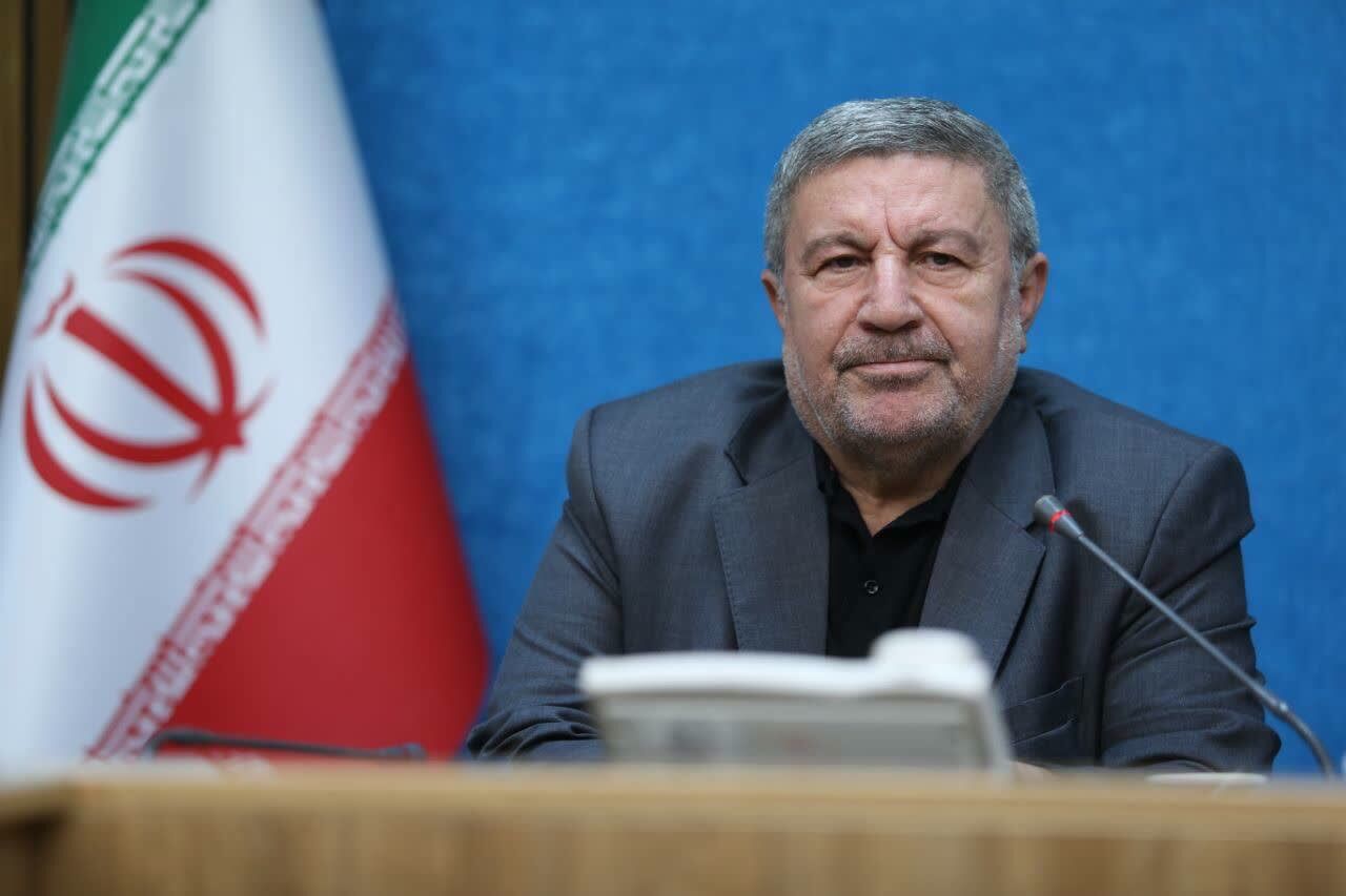 حضرتی - حضرتی: برای حقوق زنان ، باید گام‌به‌گام پیش رفت